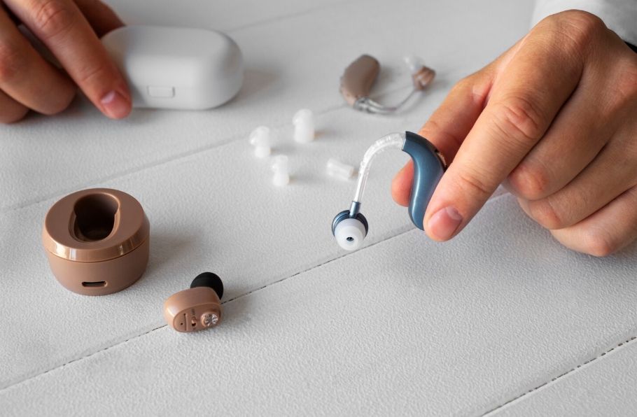 3C products feature thin-walled designs and compact layouts