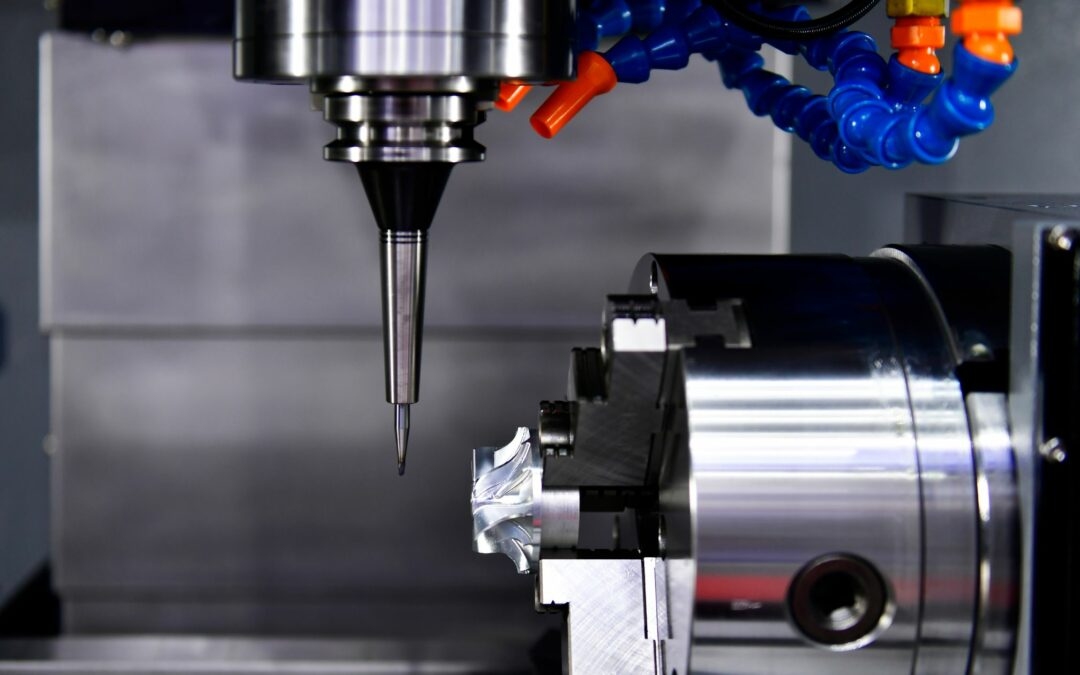 A máquina CNC de 5 eixos de Rejin CNC para fabricação