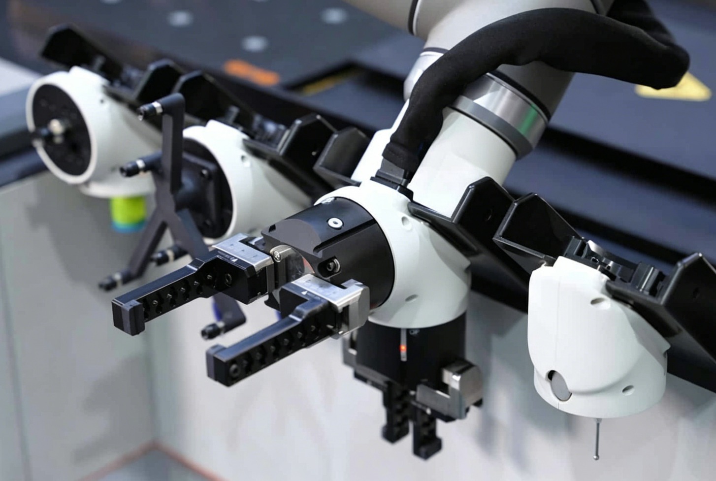 Custom CNC Machining for Automation End-Effectors and Grippers