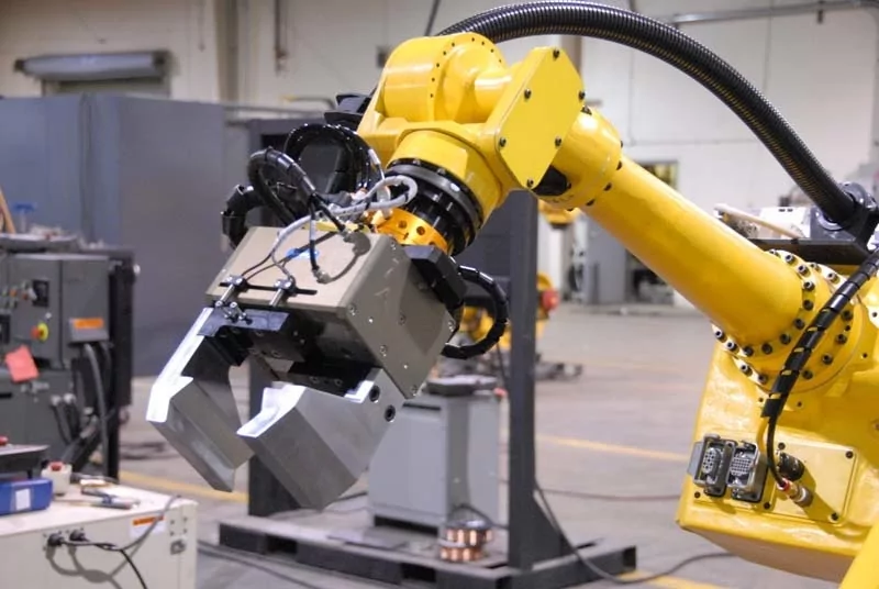 Comparing Casting, Sheet Metal Fabrication, and Precision CNC Machining for Custom Robotics