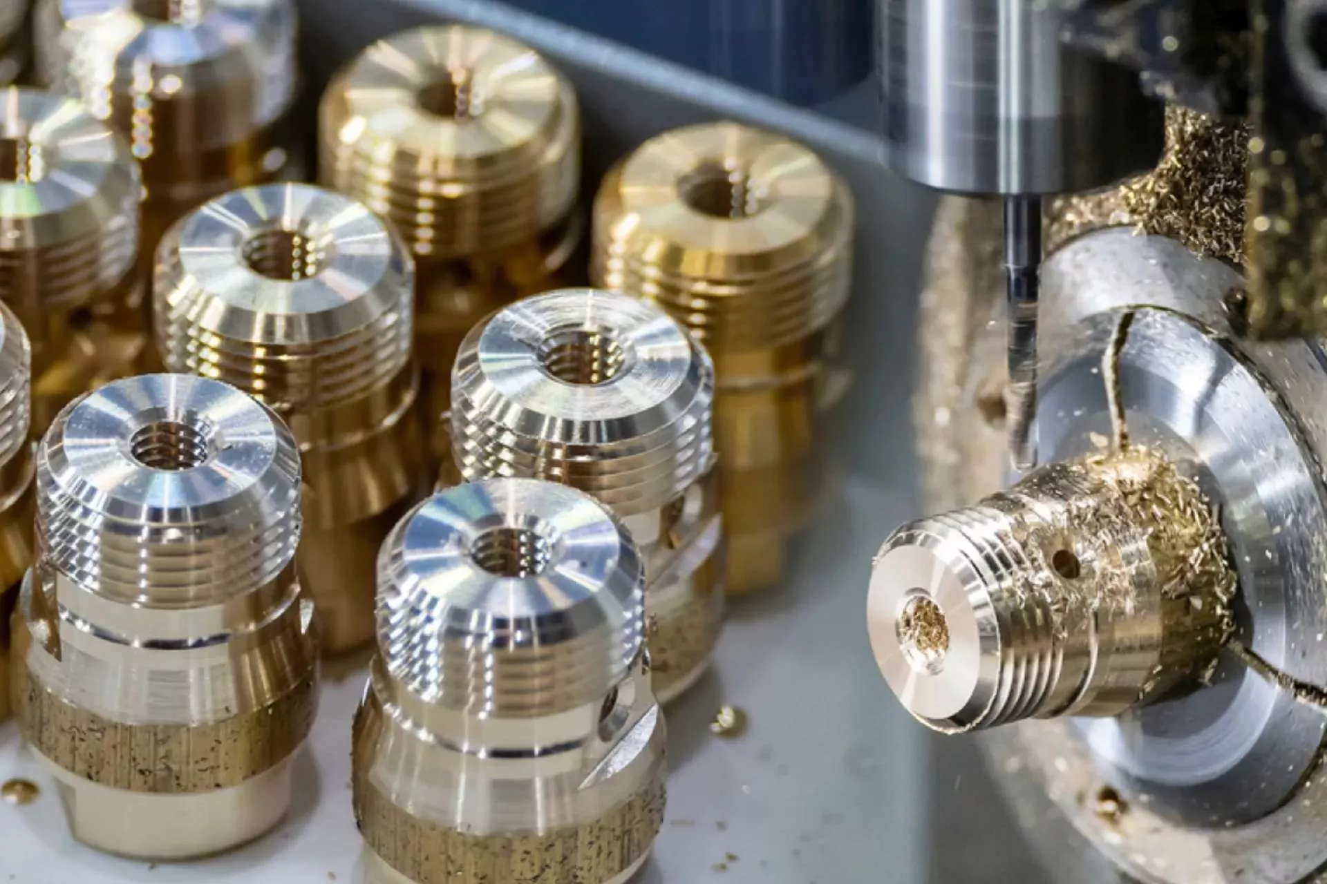 Low-volume milling and turning for product validation and pilot production